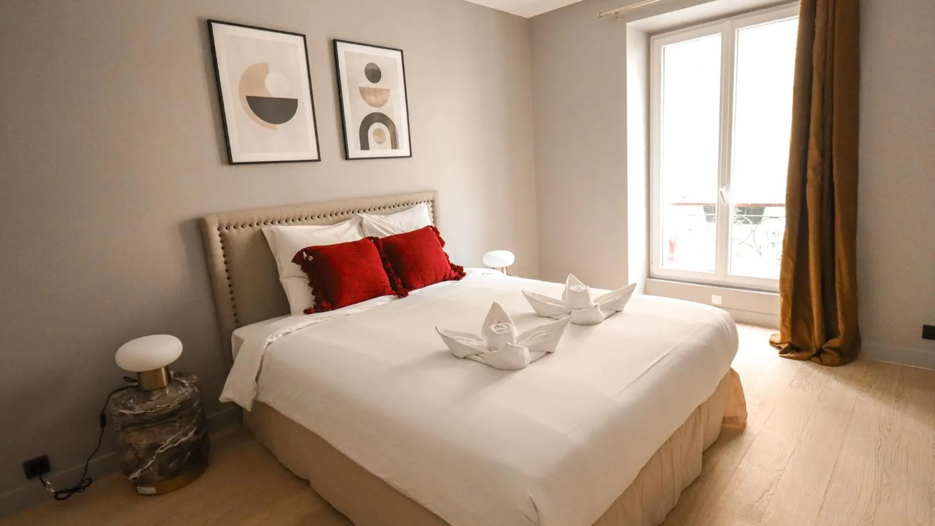 Appartement Cosy Tour Eiffel-Invalides París 0*,